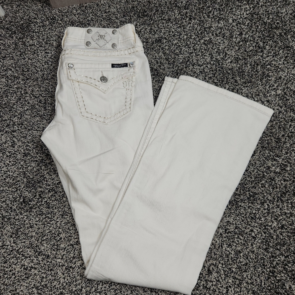 MISS ME White Y2k Jeans,Sz 29 Bootcut Wide Silver Stitch Flap Pocket Studd Bling